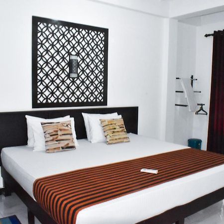 Myr-O Homestay Kombichankulama Экстерьер фото