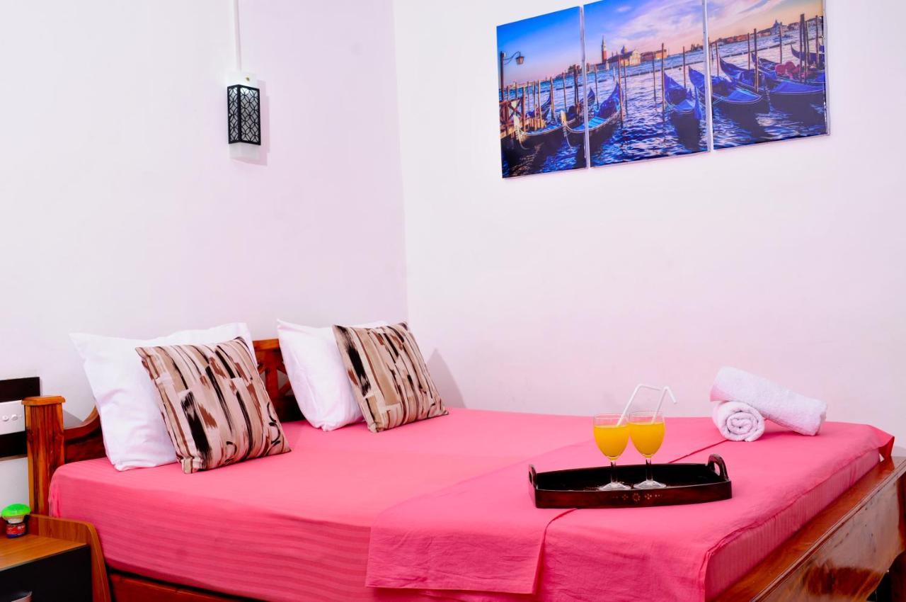 Myr-O Homestay Kombichankulama Экстерьер фото