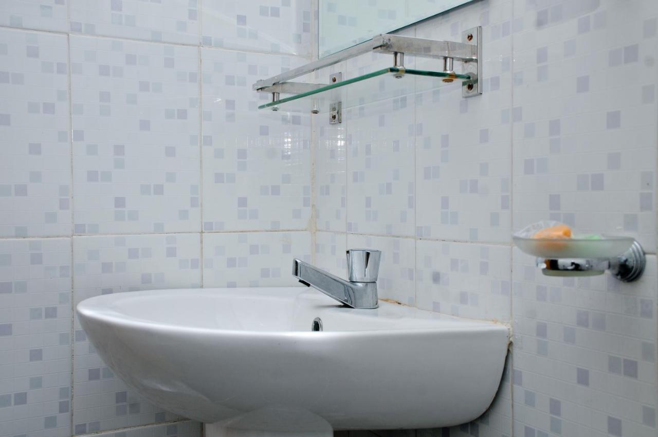 Myr-O Homestay Kombichankulama Экстерьер фото