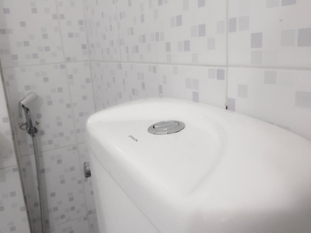 Myr-O Homestay Kombichankulama Экстерьер фото